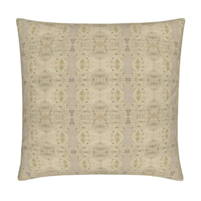 Centerpiece Small Repeat Luxury Throw Pillow
