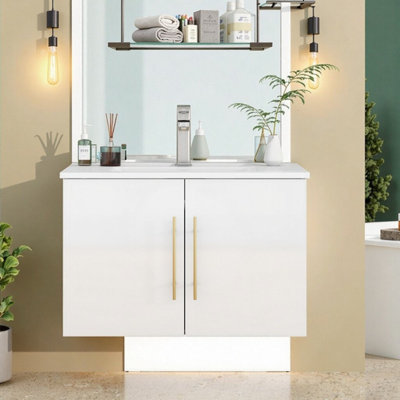 Armoire de salle de bain murale 30 po avec portes à fermeture douce et finition en métal ultrabrillant