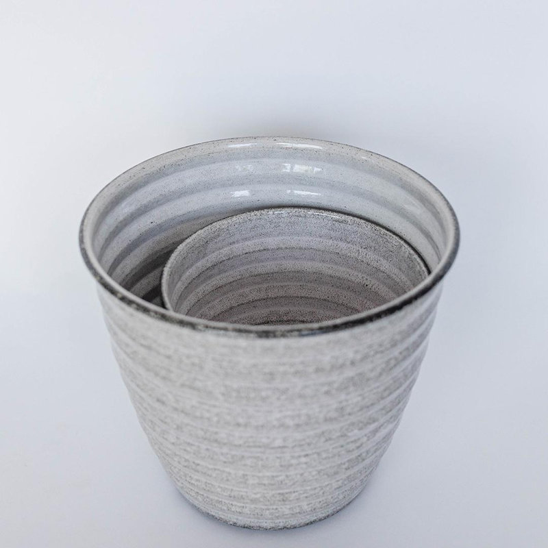 Set Of 2 White Avondale Planters, White