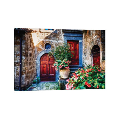 «Classic House Entrance in Umbria» - Impression