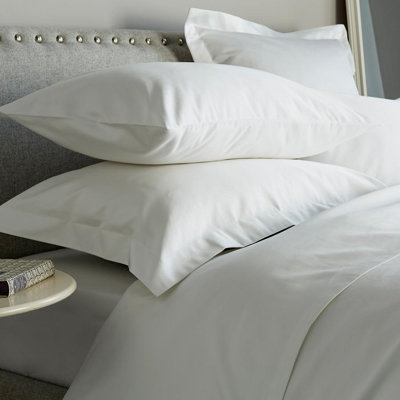 600 Thread Count Sateen Superking Pillow Case