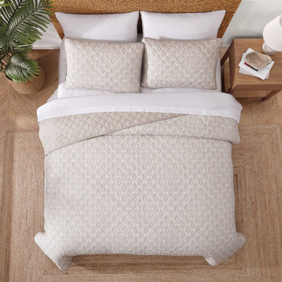 Fronds Tropical Cotton Standard Floral Quilt