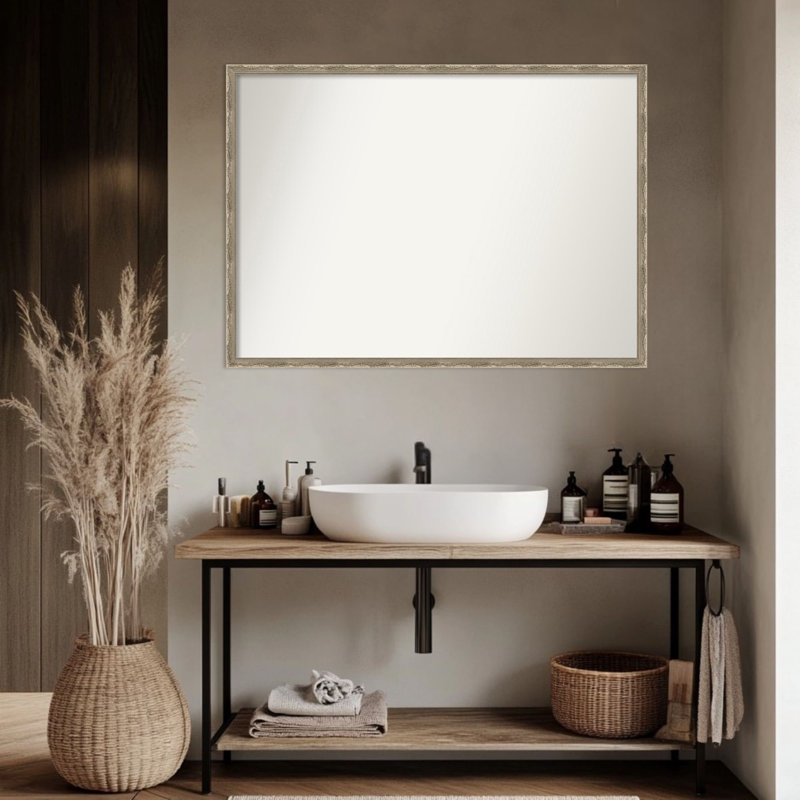 Miroir de salle de bain Mila, 28,5 po x 39,5 po, Argent foncé