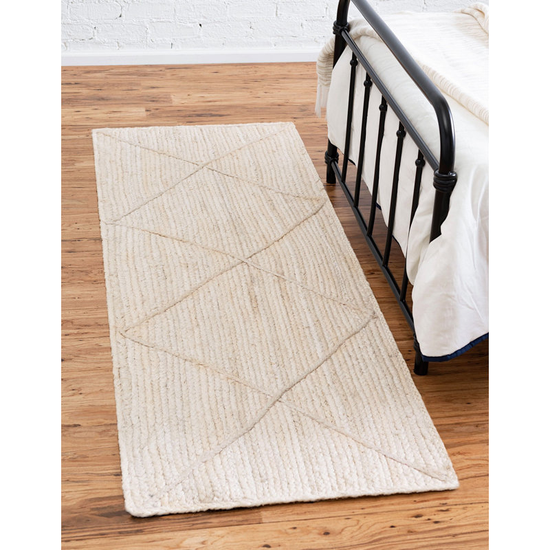 Bigbee Southwestern Indoor Rug, Runner 2'2" x 8'2"
