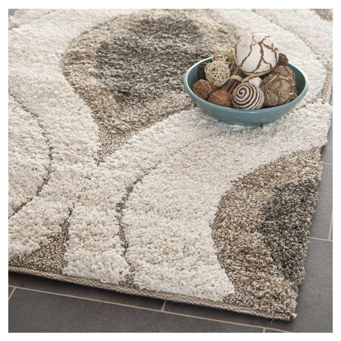 Tapis crème à motif géométrique Bryer