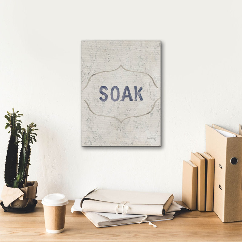 «Victorian Bath Words 3 Vertical» par Danhui Nai, art mural sur toile, H 16 pi x l 12 pi