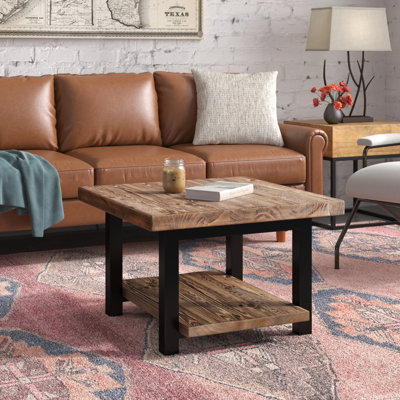 Table basse carrée en bois massif de 27 po avec pieds en métal Pomona