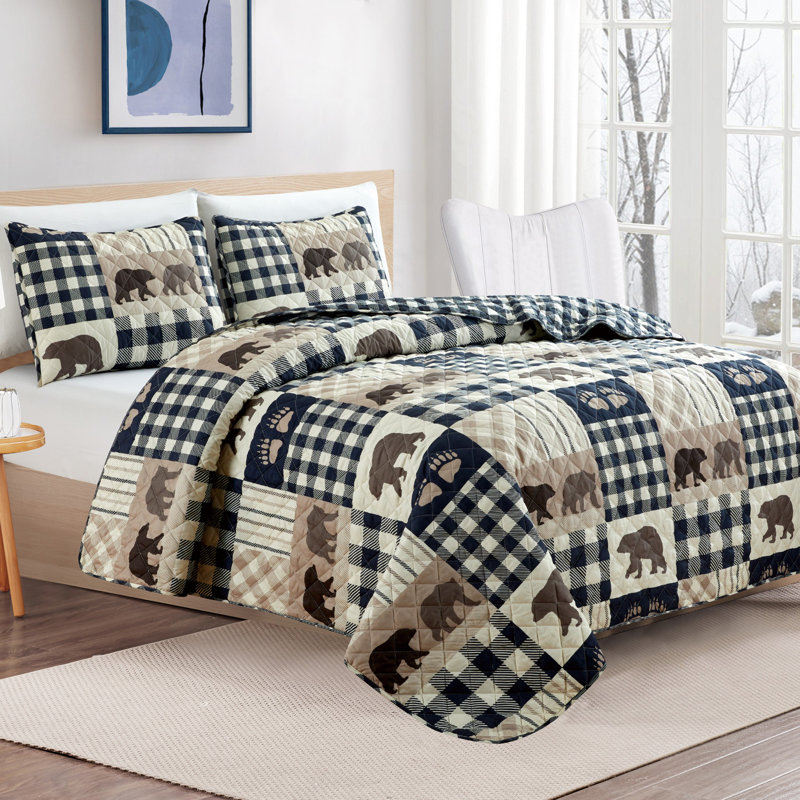 Navy Twin Reversible Microfiber Bear Lodge Quilt Set