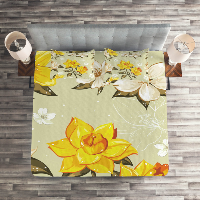 Farmhouse / Country Polyester Floral Coverlet, King Bedspread + 2 Shams