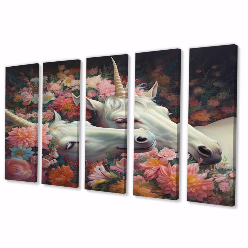 Mignonnes licornes qui dorment ensemble dans un champ de fleurs - Art mural sur toile licorne fantastique - 5 panneaux égaux