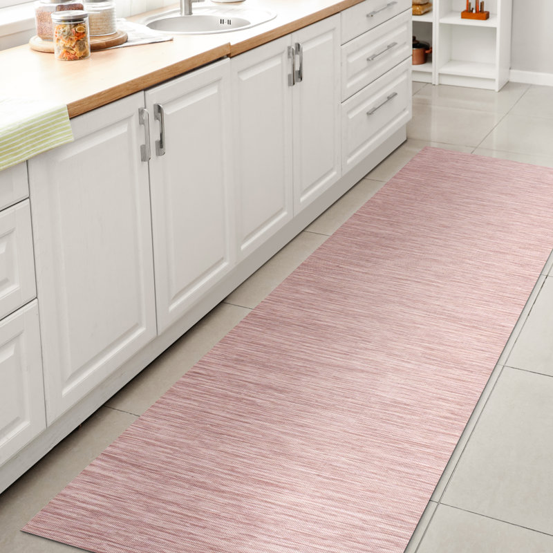 Tapis intérieur / extérieur rose Amirah, Tapis de couloir 2 pi 2 po x 8 pi