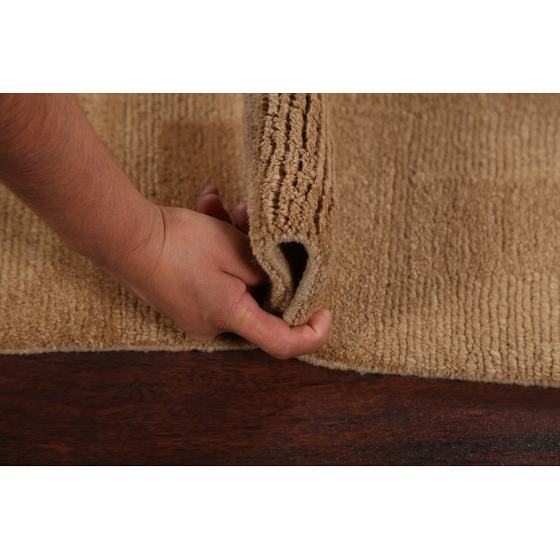 Tapis noué à la main unique en son genre
