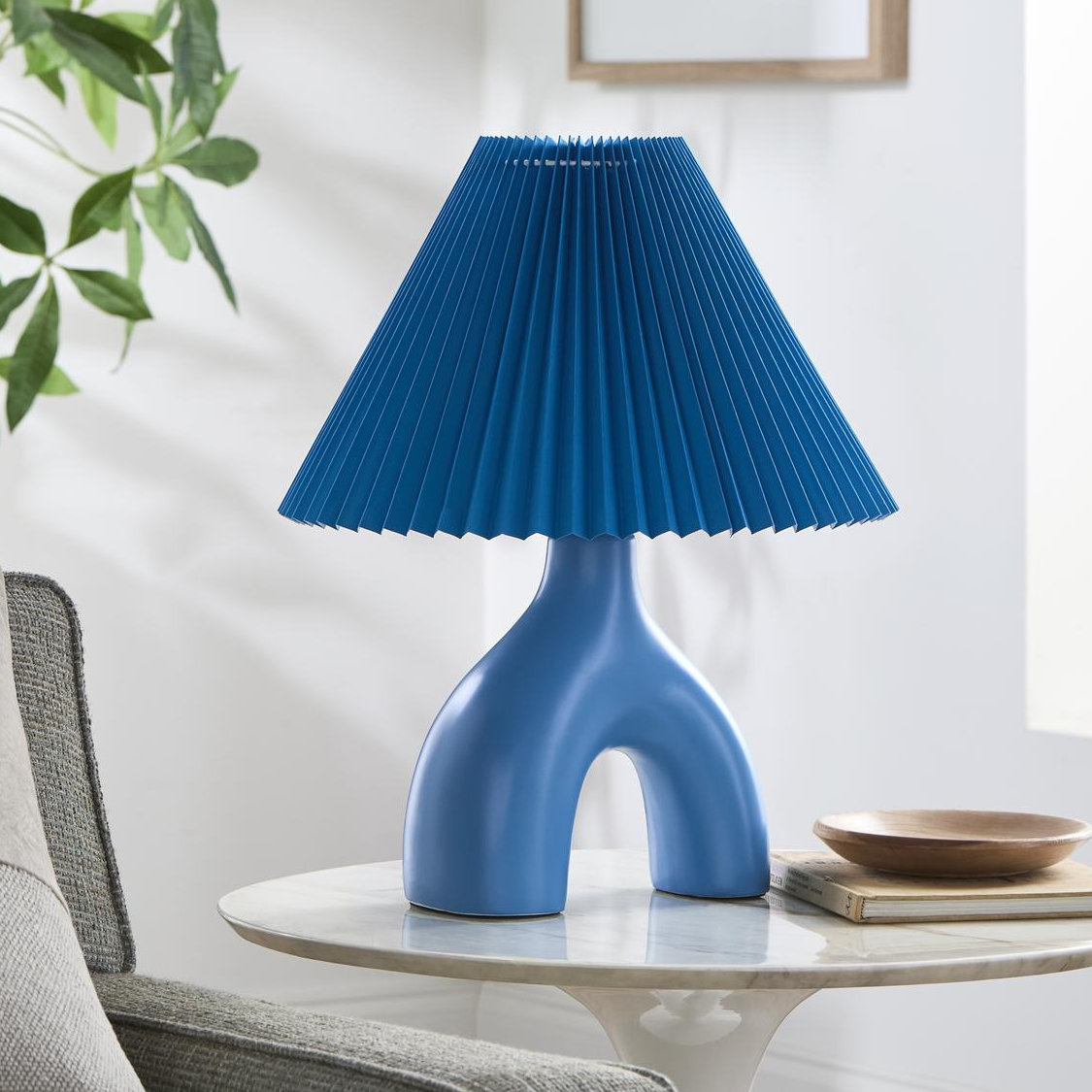 Celes Ceramic Table Lamp, Blue, Blue
