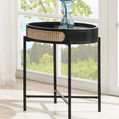 Table de bout ouverte à plateau rond noir avec pieds en métal, compartiment d'insertion et de rangement, idéale pour le café et l'utilisation, profondeur de 22 pouces, hauteur de 24 pouces, plateau de 17 lb, 1 zone, convient