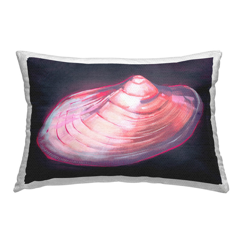 Coussin décoratif rose imprimé coquillage rose sur fond noir par Grace Popp