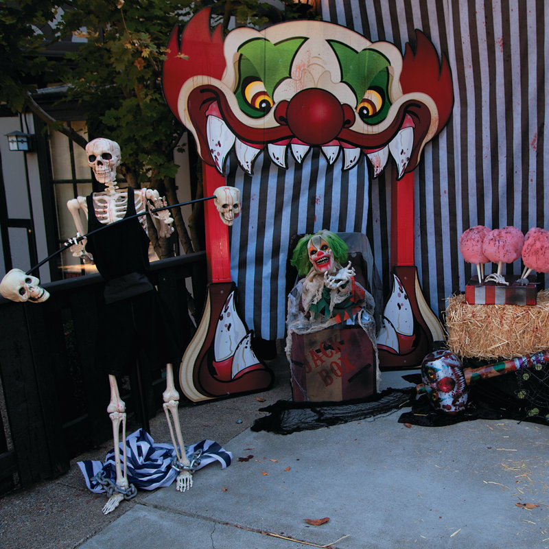«Archaimbaud Big Top Terror» en carton