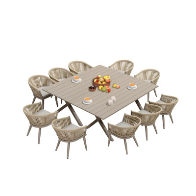 Ensemble de salle à manger d'extérieur en osier pour 10 personnes, table rectangulaire avec coussins