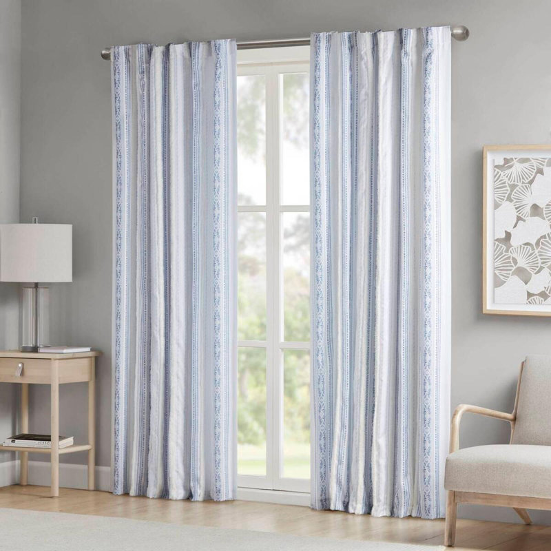 Panneau de rideau en polyester 50 po avec rayures et doublure touffetées, L 50 po x L 95 po