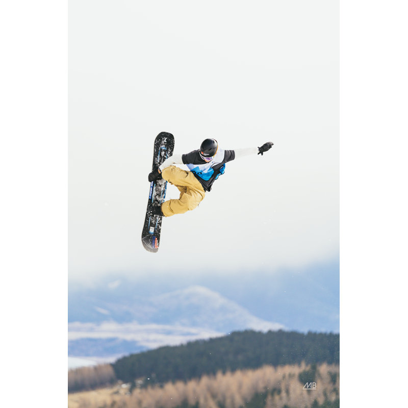 Catching Air par Max Blakesberg Studios, H 18 po x l 12 po