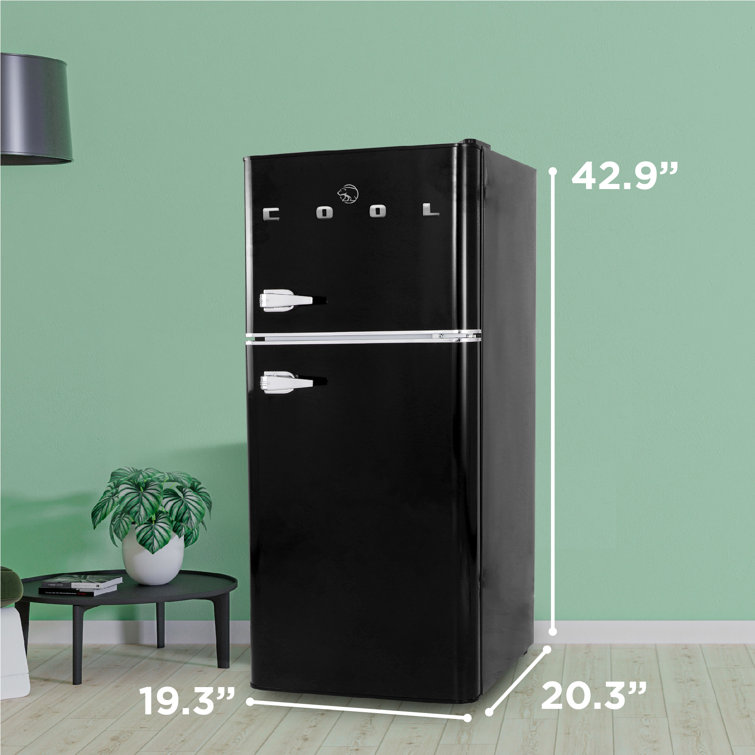 Commercial Cool 4.5 Cu. ft. Retro Refrigerator Black