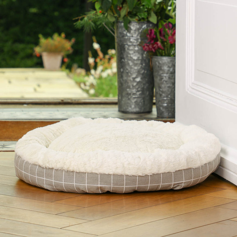 Hicks Polyester Pet Bed