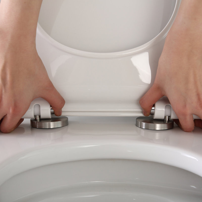 Toilette allongée une pièce Jade