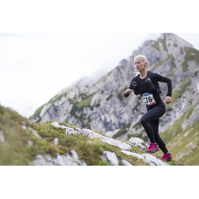 Woman Running by Simonkr