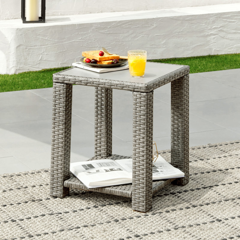 Ensemble de conversation d'extérieur en rotin 2 personnes avec table d'appoint Tiaka, Gris, Beige