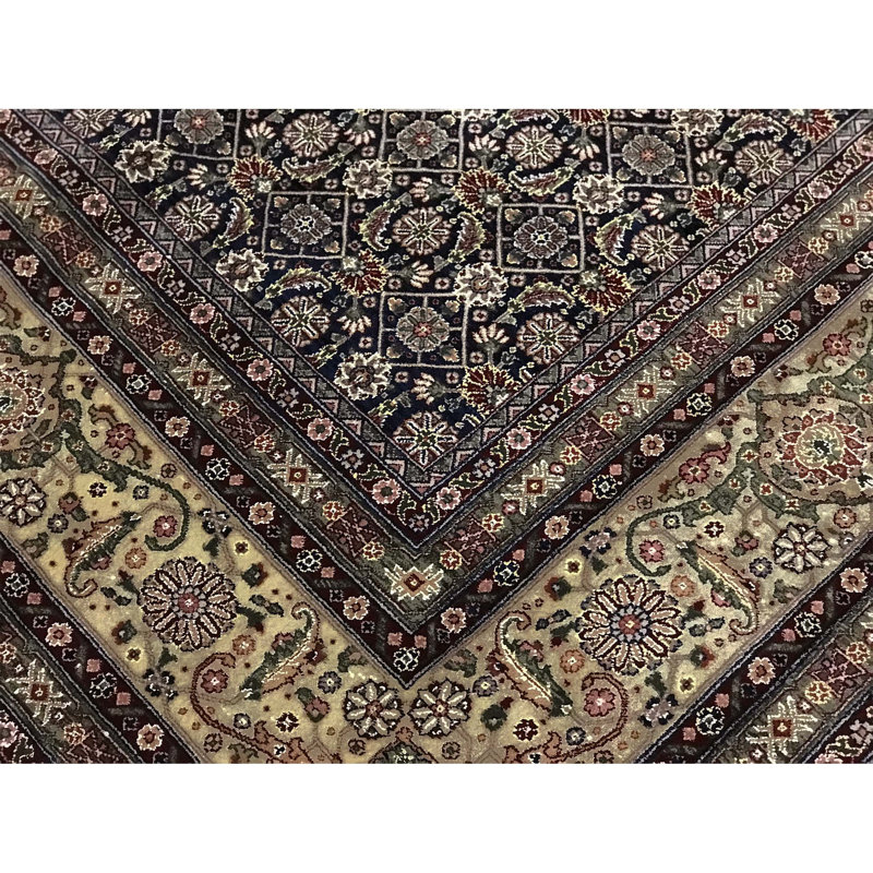 Manchuria Wool Southwestern Area Rug in Black/Gray, Rectangle 8'9" x 11'9"