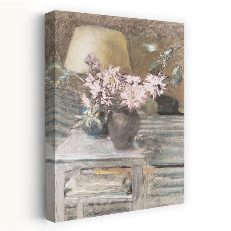 Doux floral dans un vase abstrait, art floral contemporain, H 24 po x l 16 po
