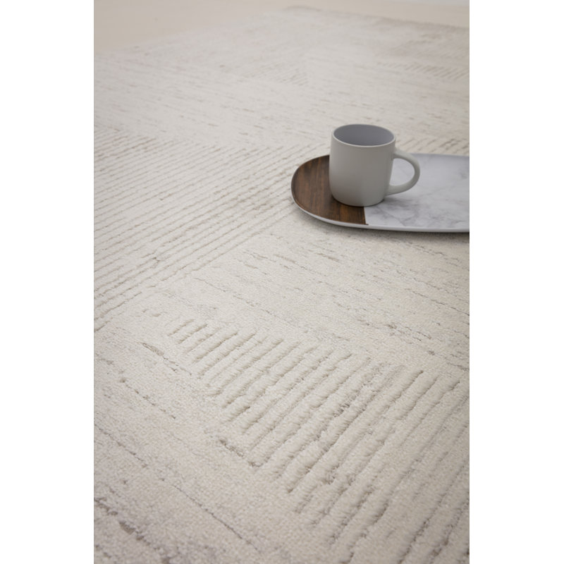 Sugna Off-White Area Rug, Rectangle 160 x 220 cm