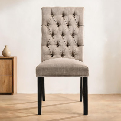 Ensemble de 2 chaises Parsons avec revêtement en lin brun clair, dossier capitonné et pieds en bois noir profond, L 23 po x l 19 po x H 43 po
