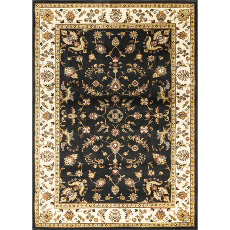 Tapis noir Classic 5 pi 3 po x 7 pi 3 po Classic, Noir, Rectangle 5 pi 3 po x 7 pi 3 po