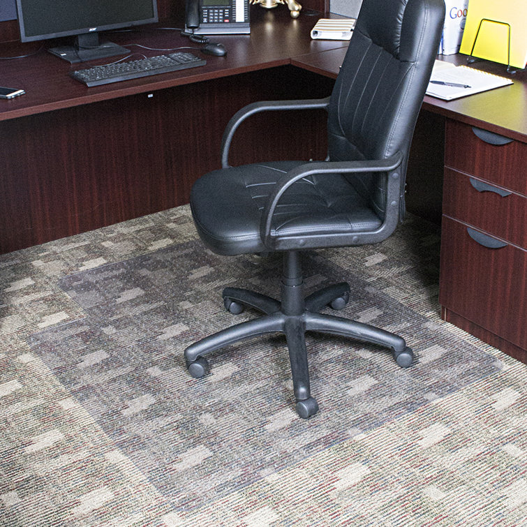 WorkOnIt 36 x 48 Office Desk Chair Floor Mat with Lip for Low Pile Carpet, Clear