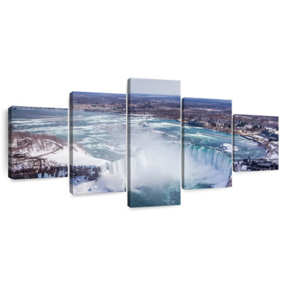Hiver aux chutes du Niagara