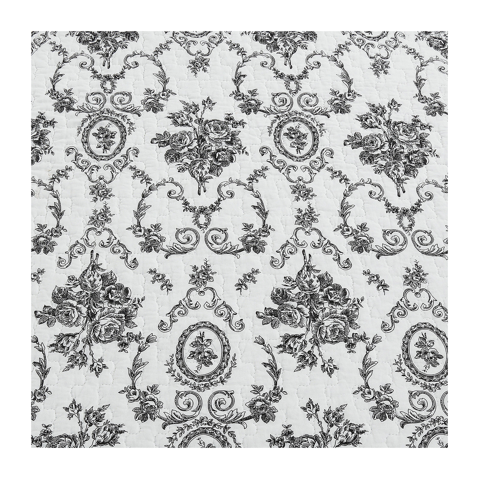 French Medallion Quilt Set, King Quilt + 2 King Shams, Black