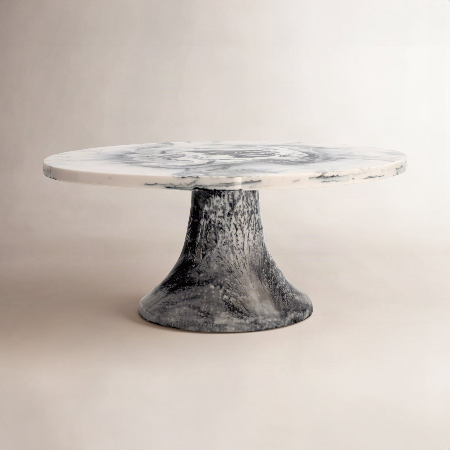 Lucente Cake Stand, White