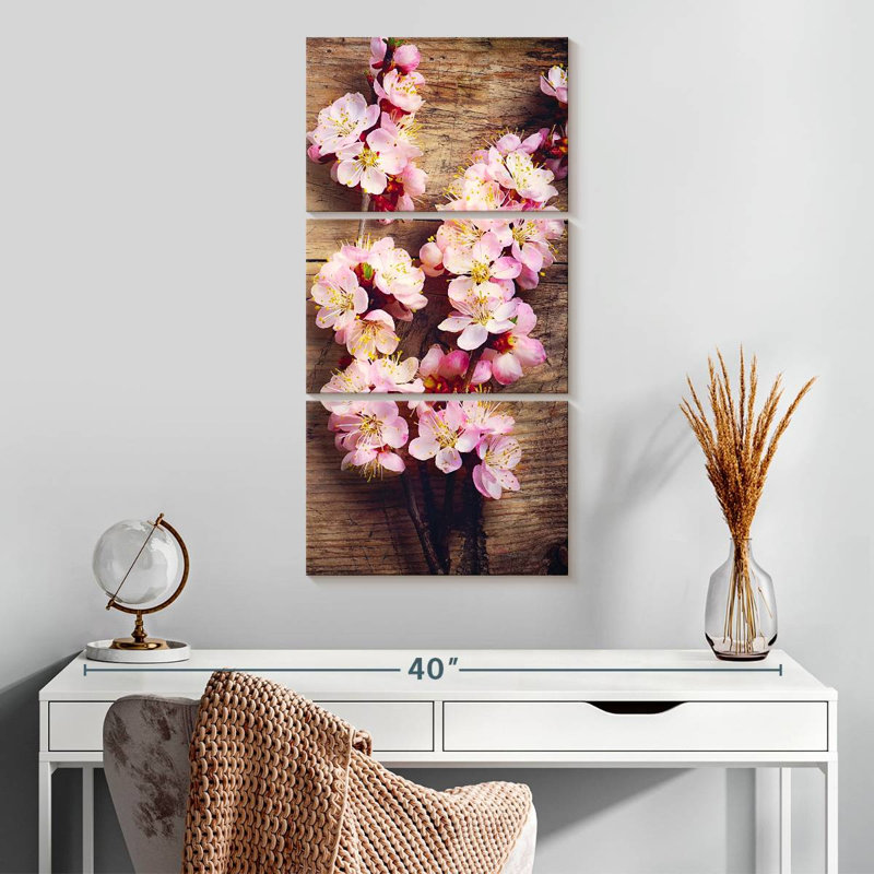 Fleurs de printemps, H 32 po x l 15 po
