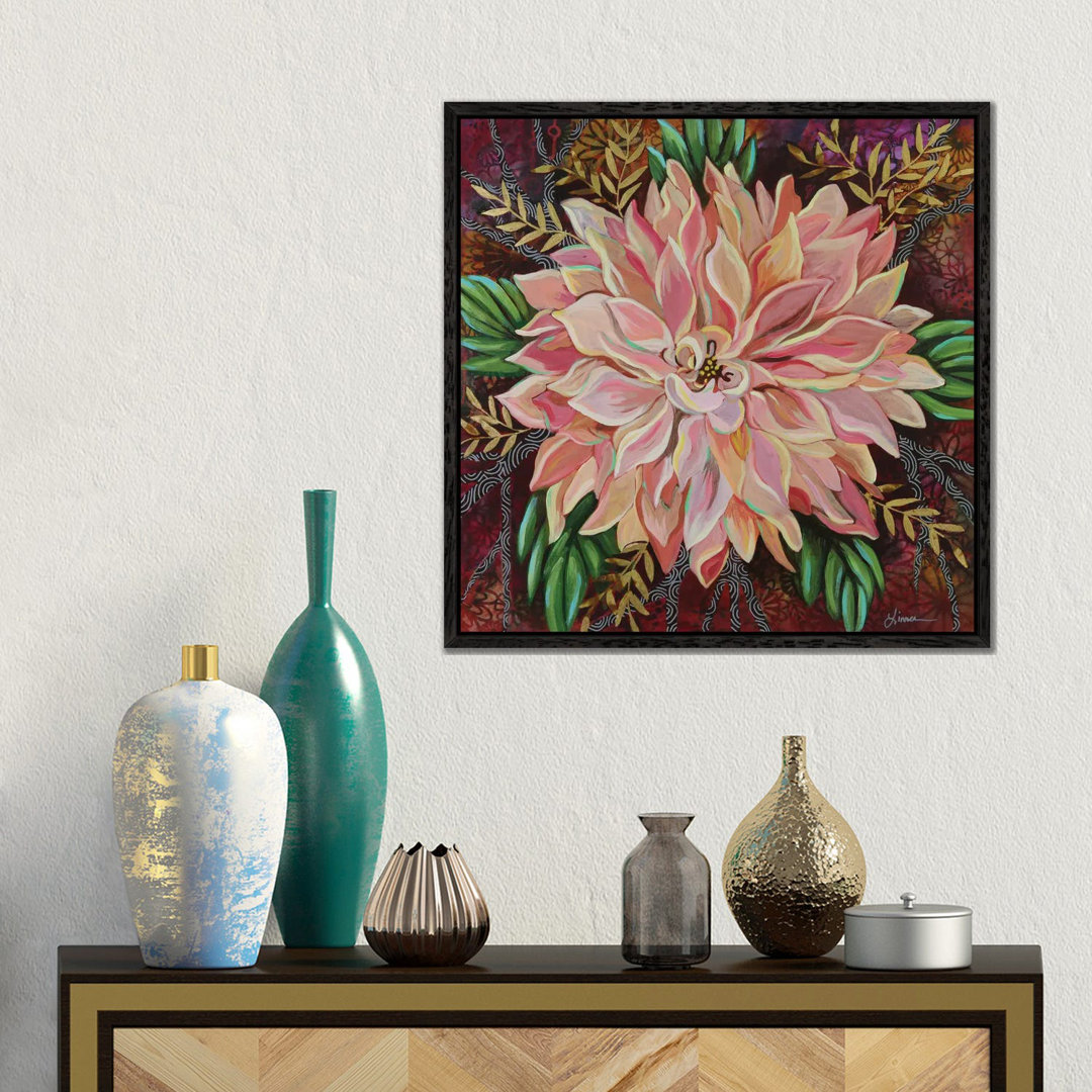 Cafe Au Lait Dahlia von Linnea Tobias - Galerie-umwickelte Leinwand Giclée auf Leinwand