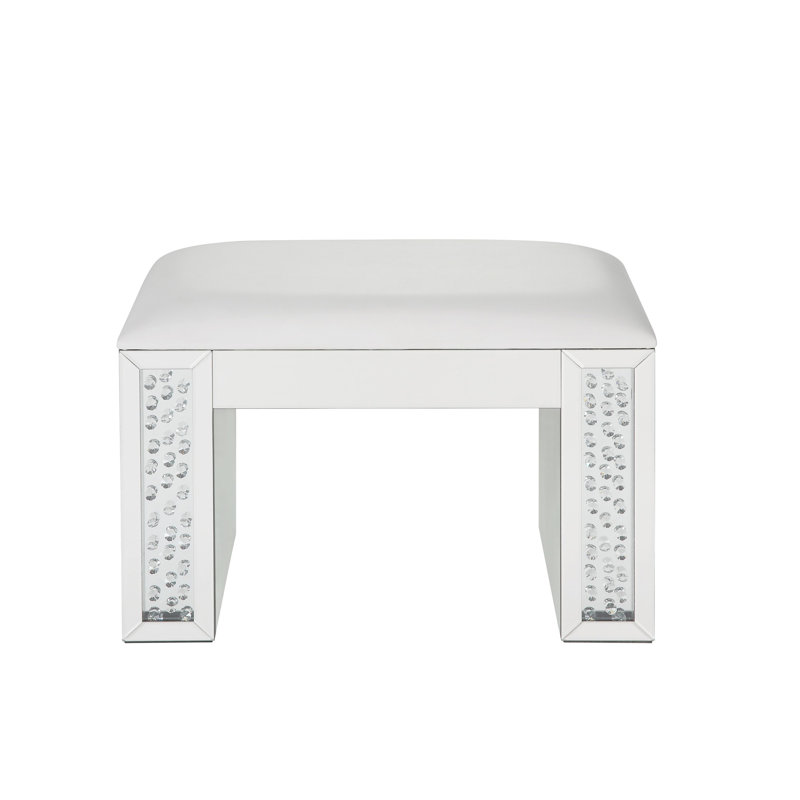 Nysa Ivory Synthetic Leather