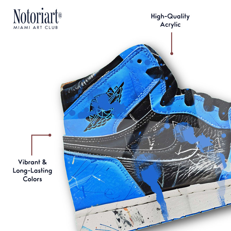Art mural en acrylique Sneaker, Sneaker pour journaux
