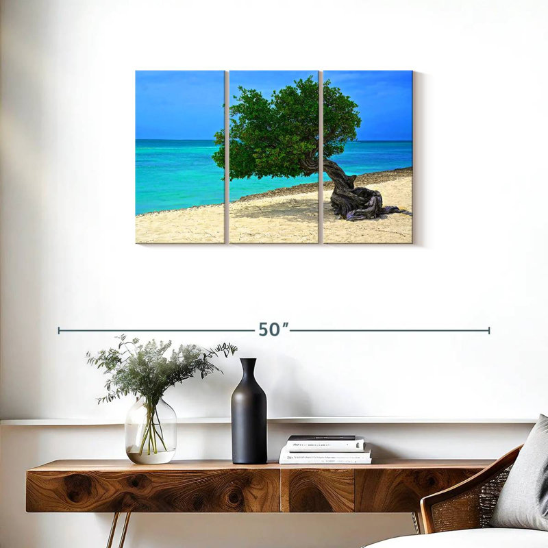 Gillard Eagle Beach Tree, 20" H x 33" W