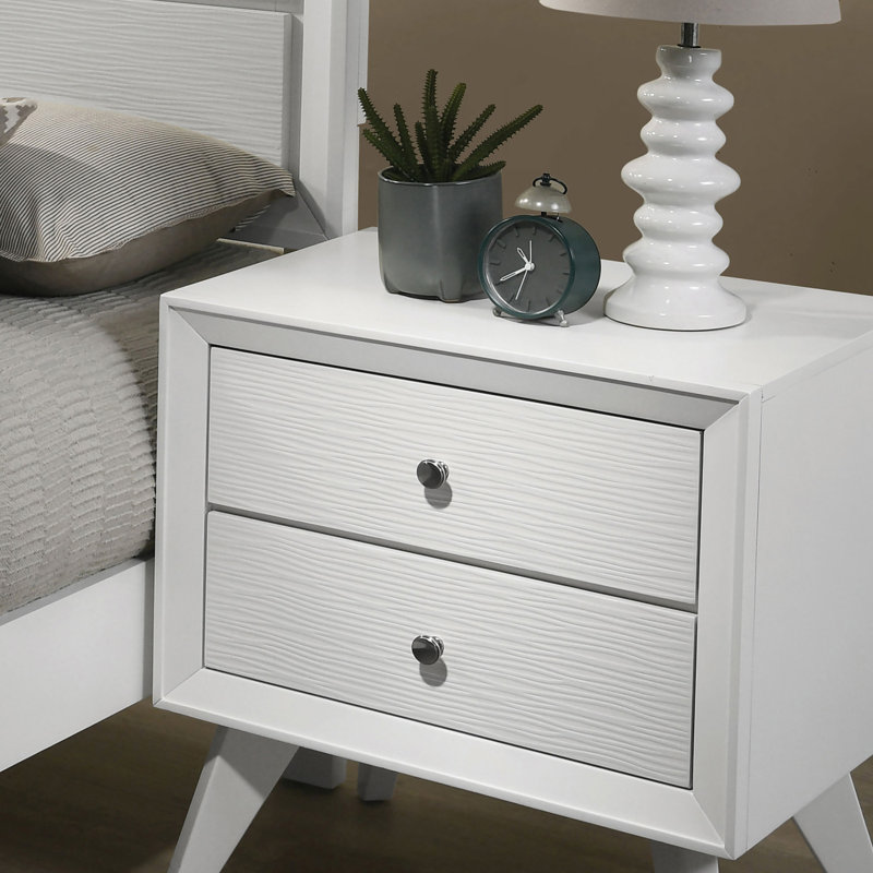 Ensemble de chambre à coucher 3 pièces Amily, Très grand, 3 Pcs: Bed, 2 Nightstands