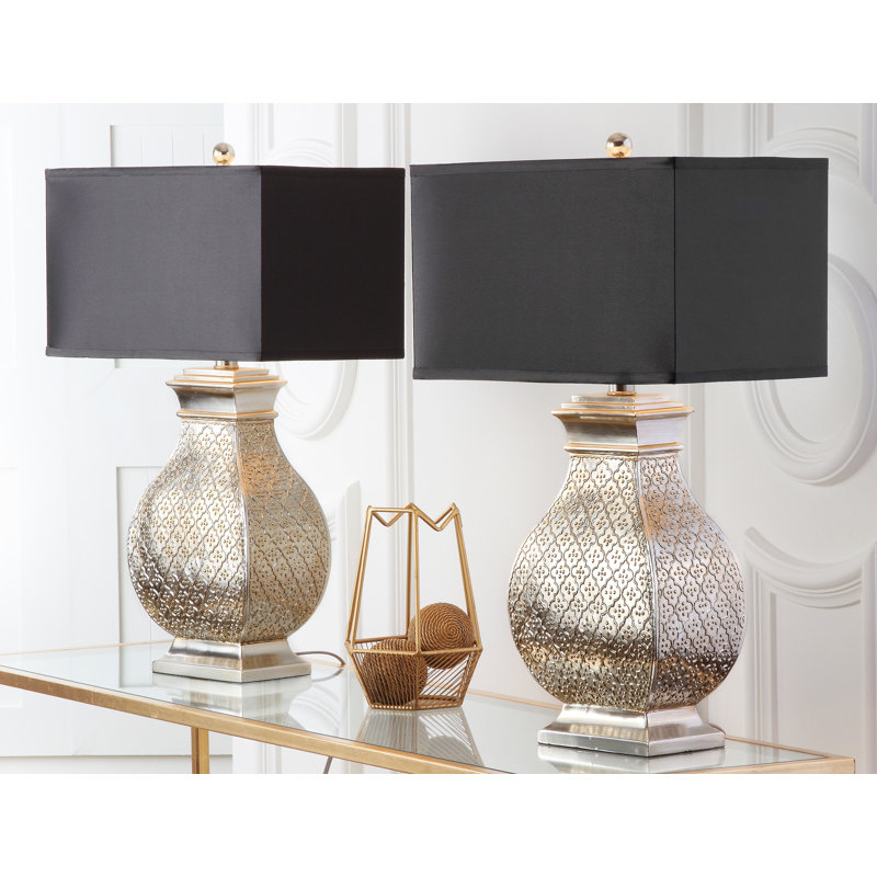 Frontenac Resin Table Lamp