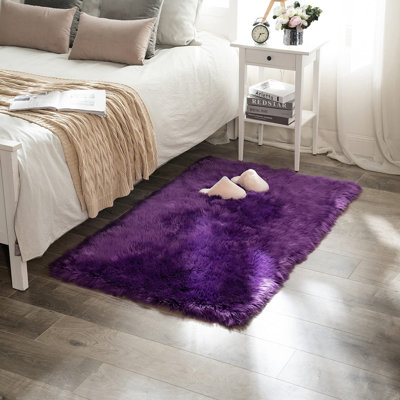 Macmahon Faux Sheepskin Indoor Rug