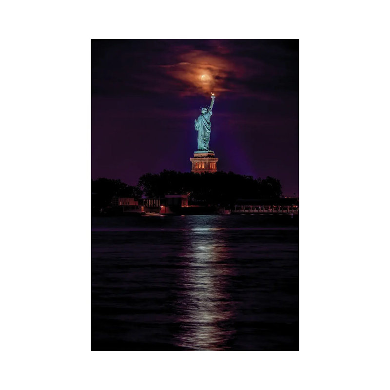 Liberty Aligned by David Gardiner - Wrapped Canvas Gallery-Wrapped Canvas Giclée, 66.04 cm H x 45.72 cm W x 3.175 cm D