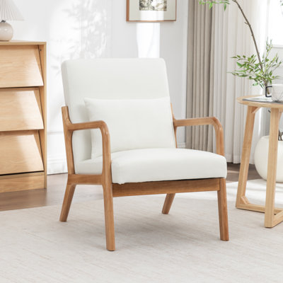 Chaise décorative en bois de style médiéval avec accoudoirs