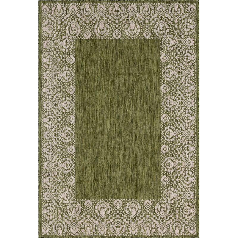 Finbar Oriental Indoor / Outdoor Rug, Rectangle 4'1" x 6'1"
