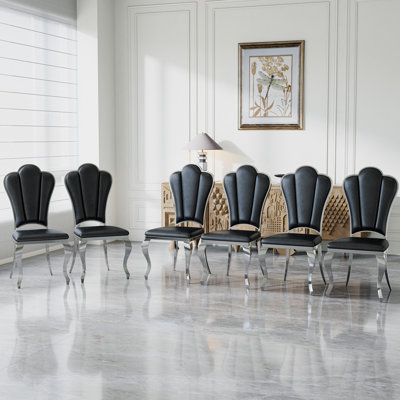 Chaise d'appoint rembourrée en similicuir
