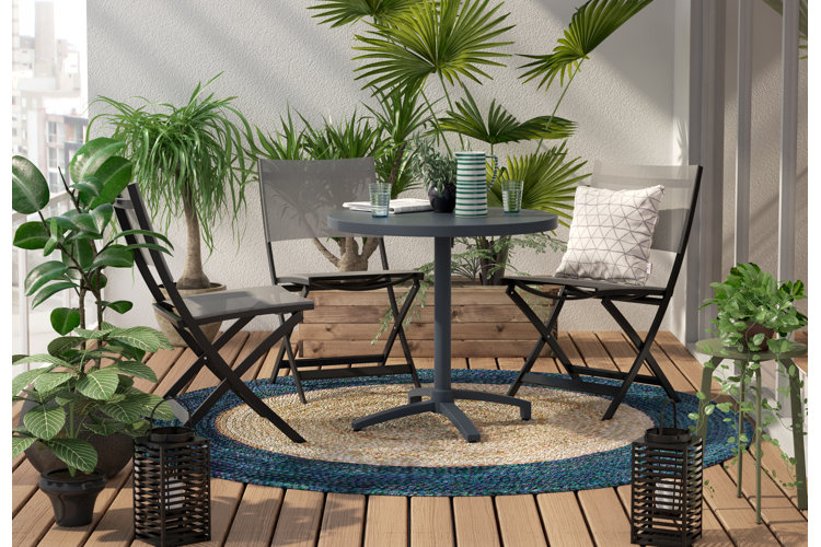 Small garden design tips and tricks